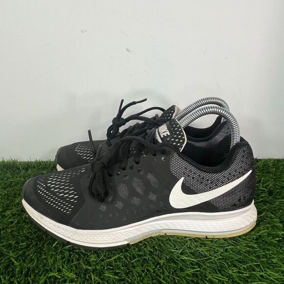 Nike Womens Air Zoom Pegasus 31Black Running Shoes Sneakers Size 7.5 - Picture 1 of 8